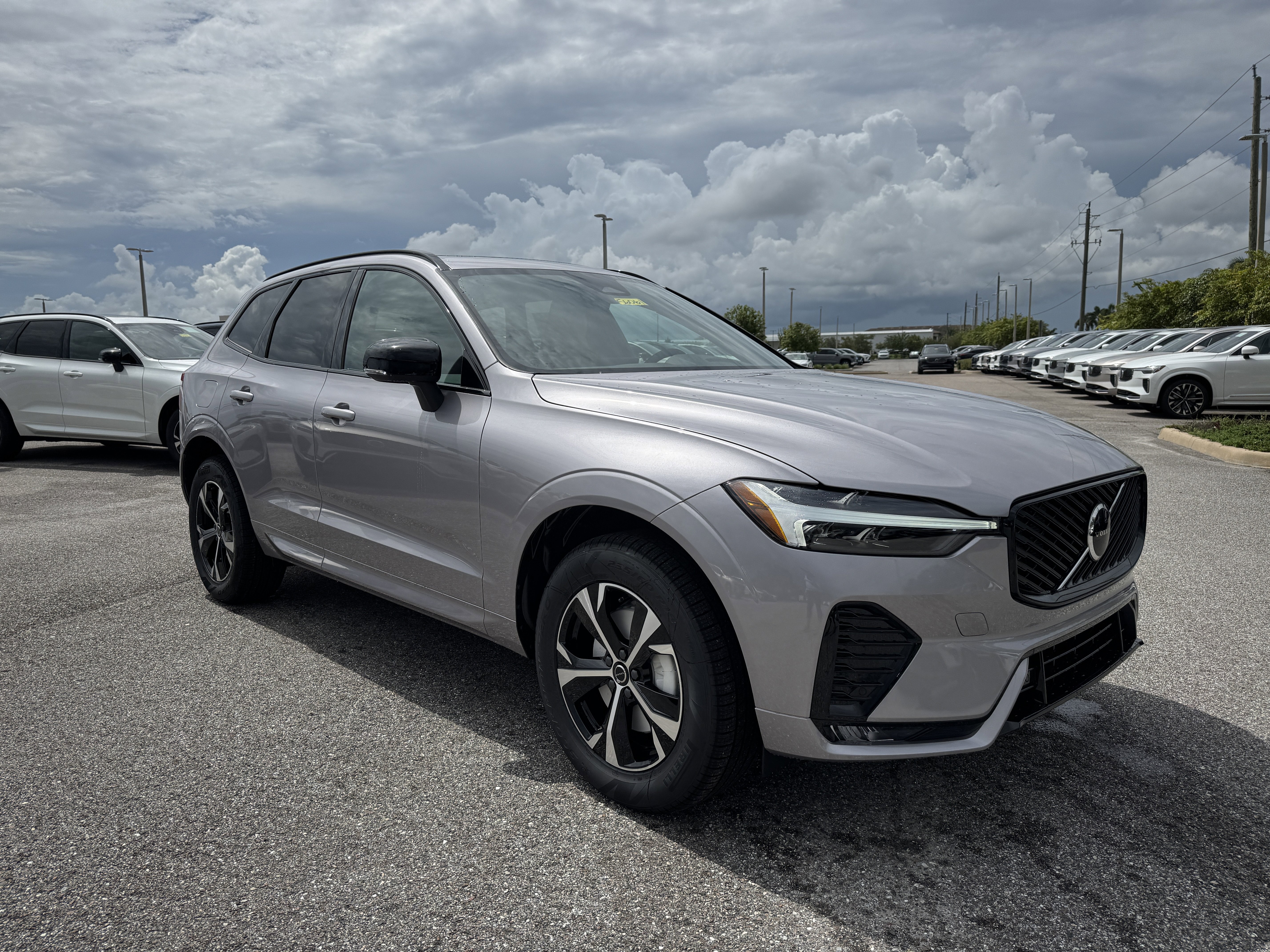 New 2026 Volvo XC60 B5 Core w/ Protection Package