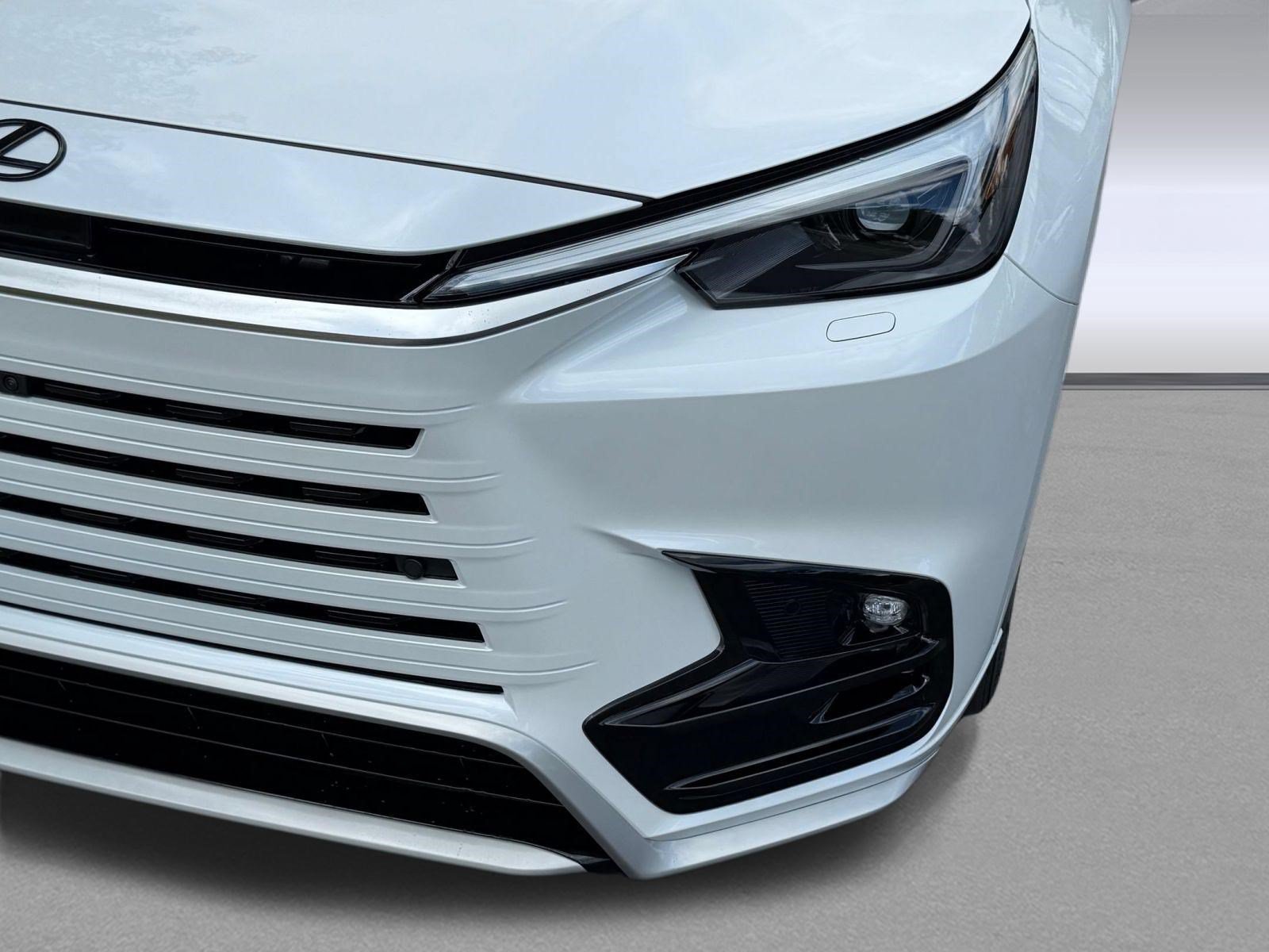 New 2026 Lexus TX 500h AWD image 11
