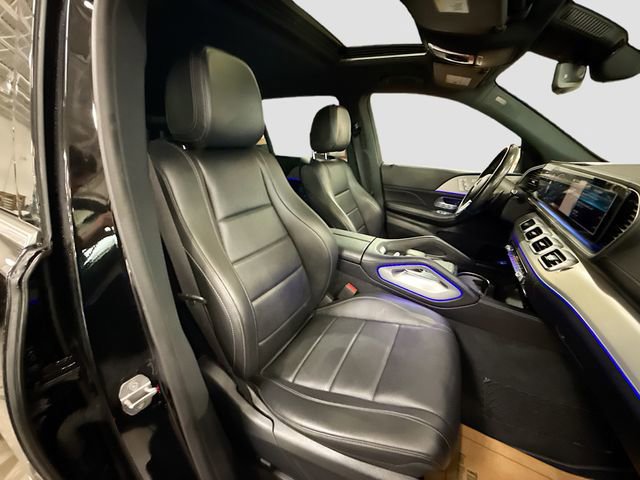 Used 2020 Mercedes-Benz GLS 450 4MATIC image 32