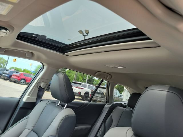 Used 2024 Subaru Outback Onyx Edition AWD/4WD image 12
