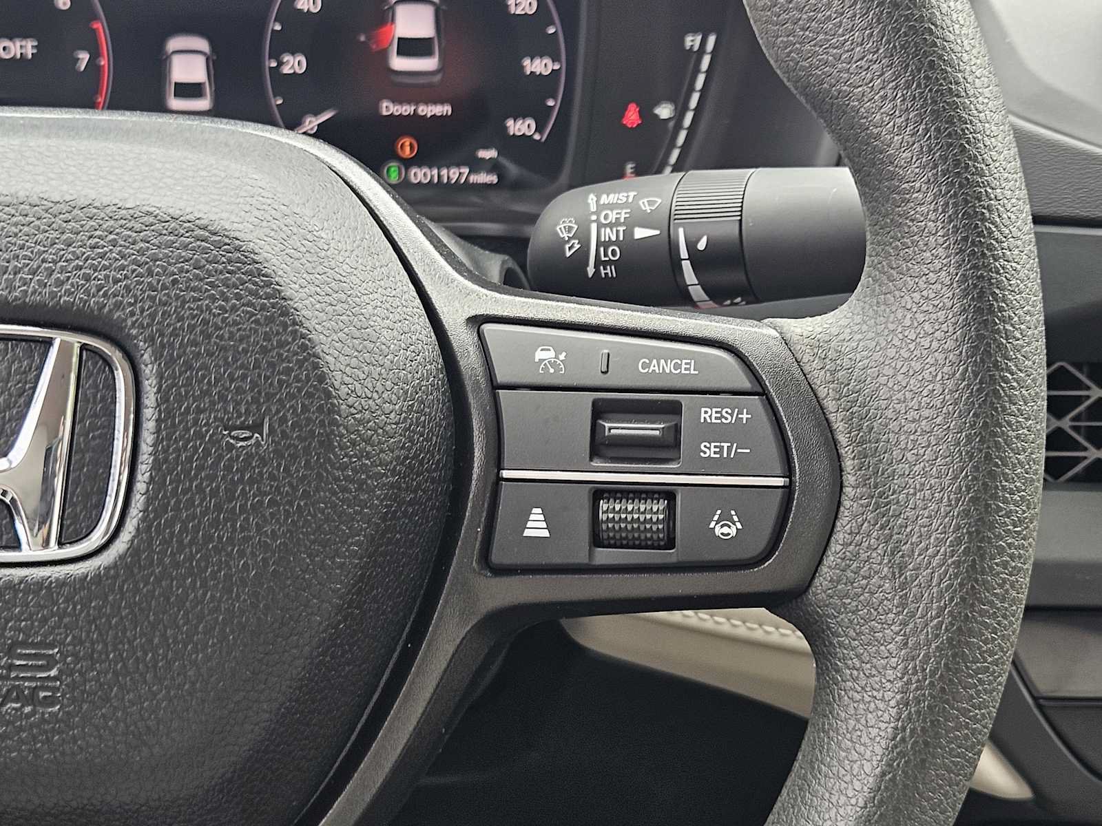 Used 2025 Honda Accord LX image 29