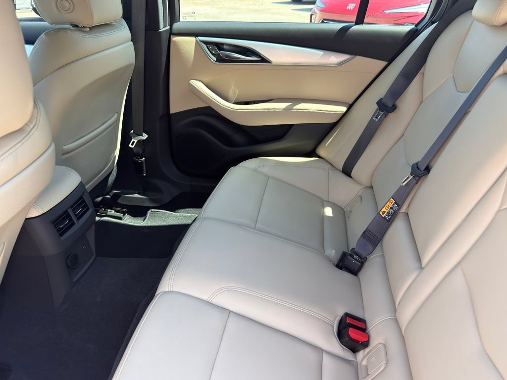 Used 2024 Cadillac CT5 Luxury w/ Cold Weather Package RWD image 28