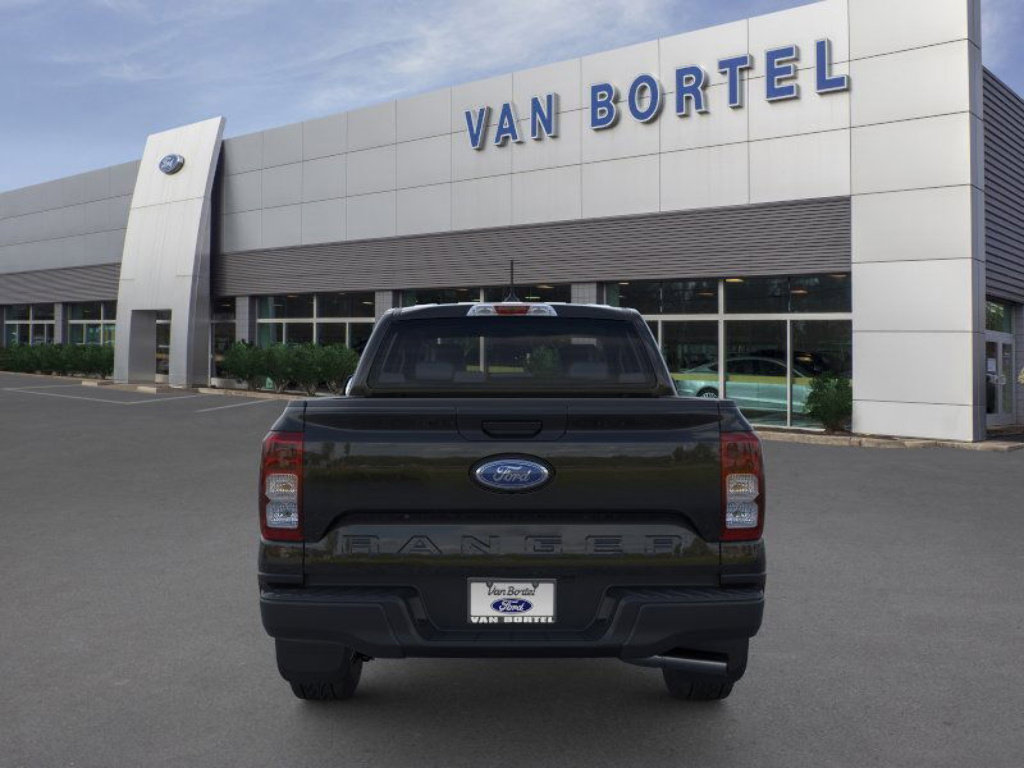 Used 2025 Ford Ranger XL AWD/4WD image 5