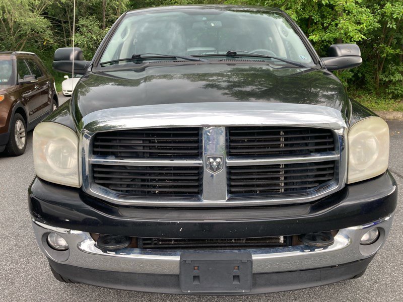 Used 2007 Dodge Ram 2500 Truck SLT image 2