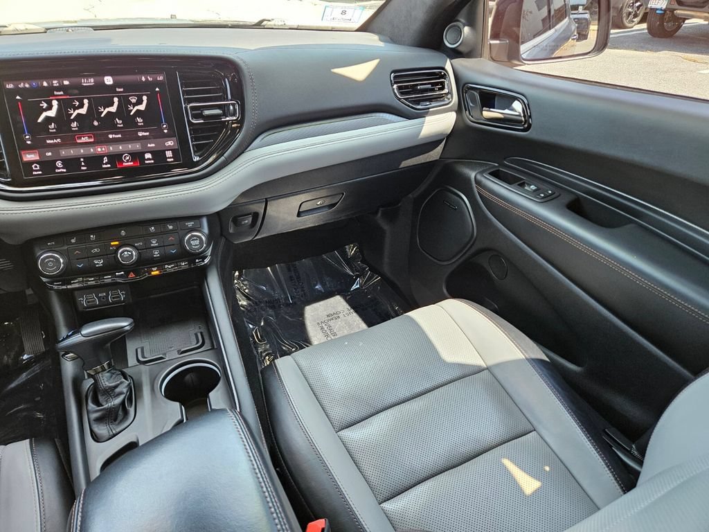 Used 2021 Dodge Durango R/T w/ Tow 'N Go Package AWD/4WD image 15