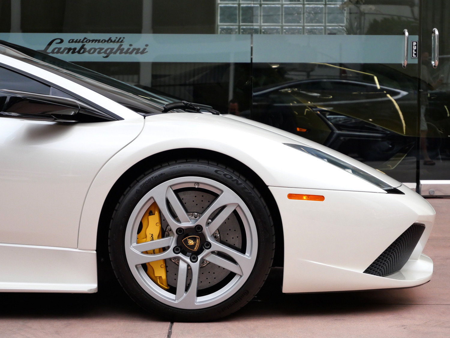 Used 2009 Lamborghini Murcielago LP 640 AWD/4WD image 9