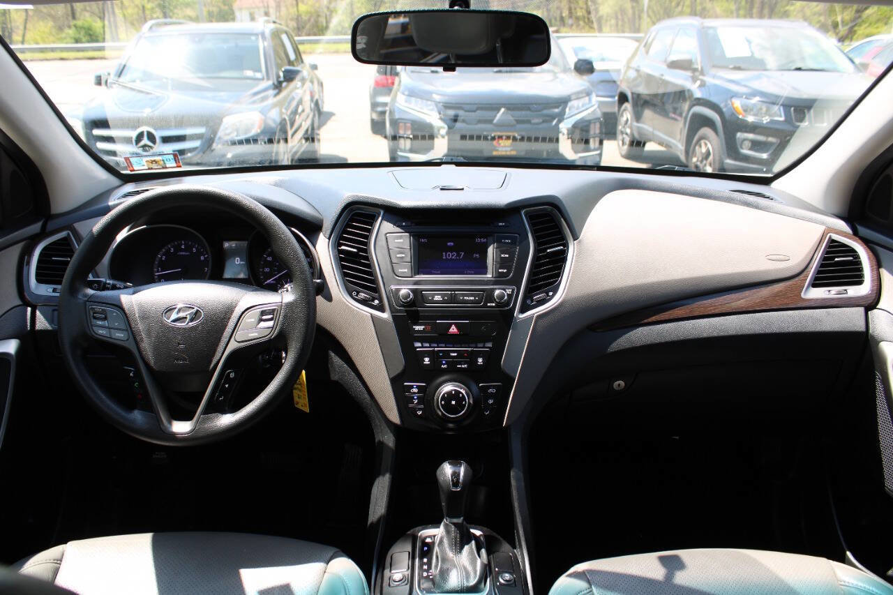 Used 2018 Hyundai Santa Fe Sport AWD/4WD image 32