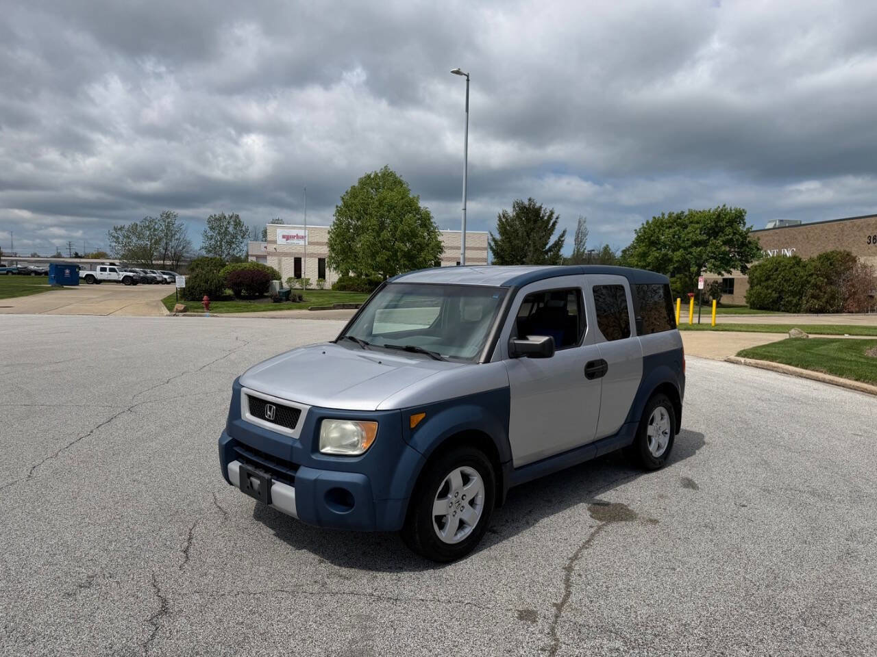 Used 2005 Honda Element EX image 1