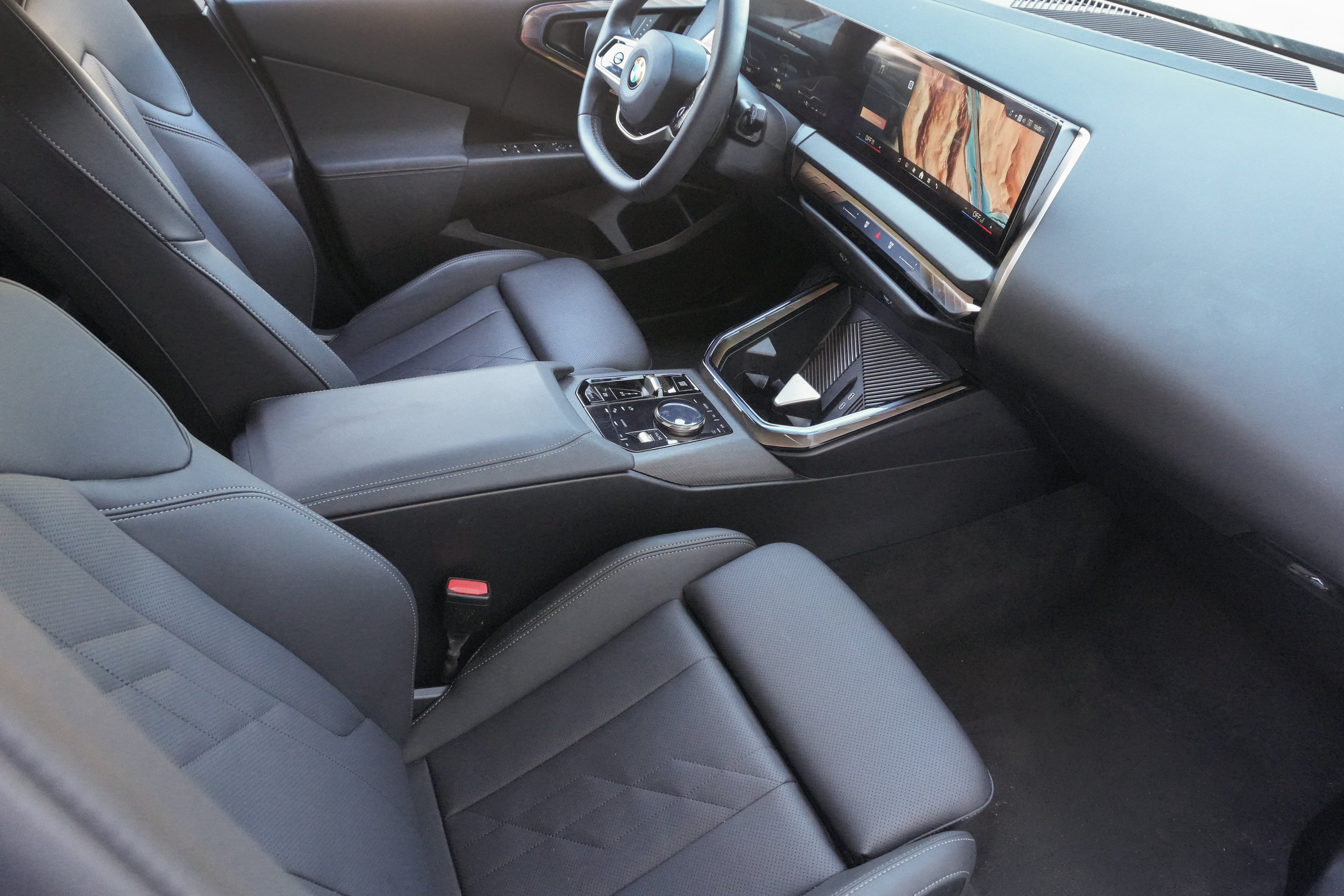 Certified 2025 BMW X3 xDrive30i AWD/4WD image 11