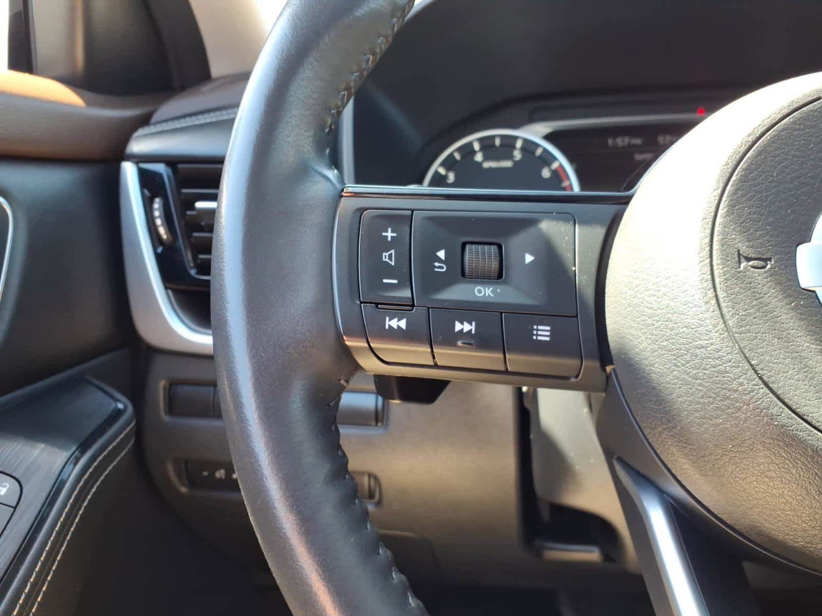 Used 2021 Nissan Rogue SV w/ Premium Package AWD/4WD image 23