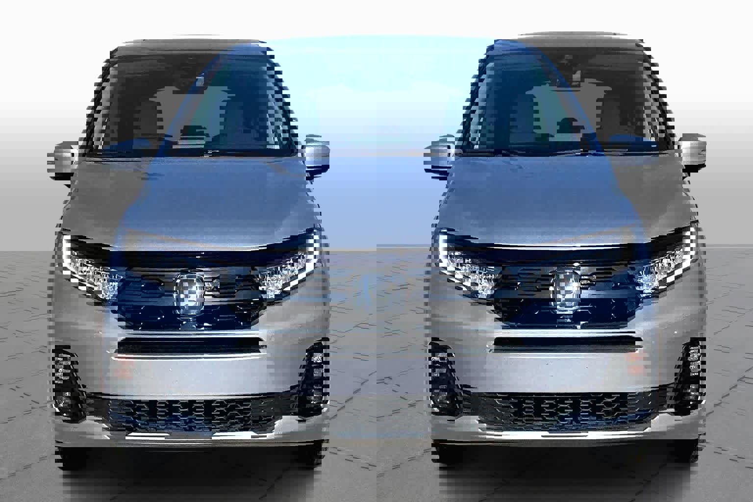 Certified 2025 Honda Odyssey Elite image 4