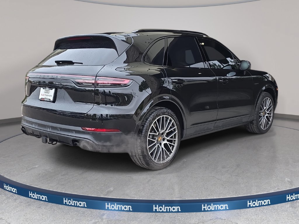 Used 2023 Porsche Cayenne Platinum Edition AWD/4WD image 6