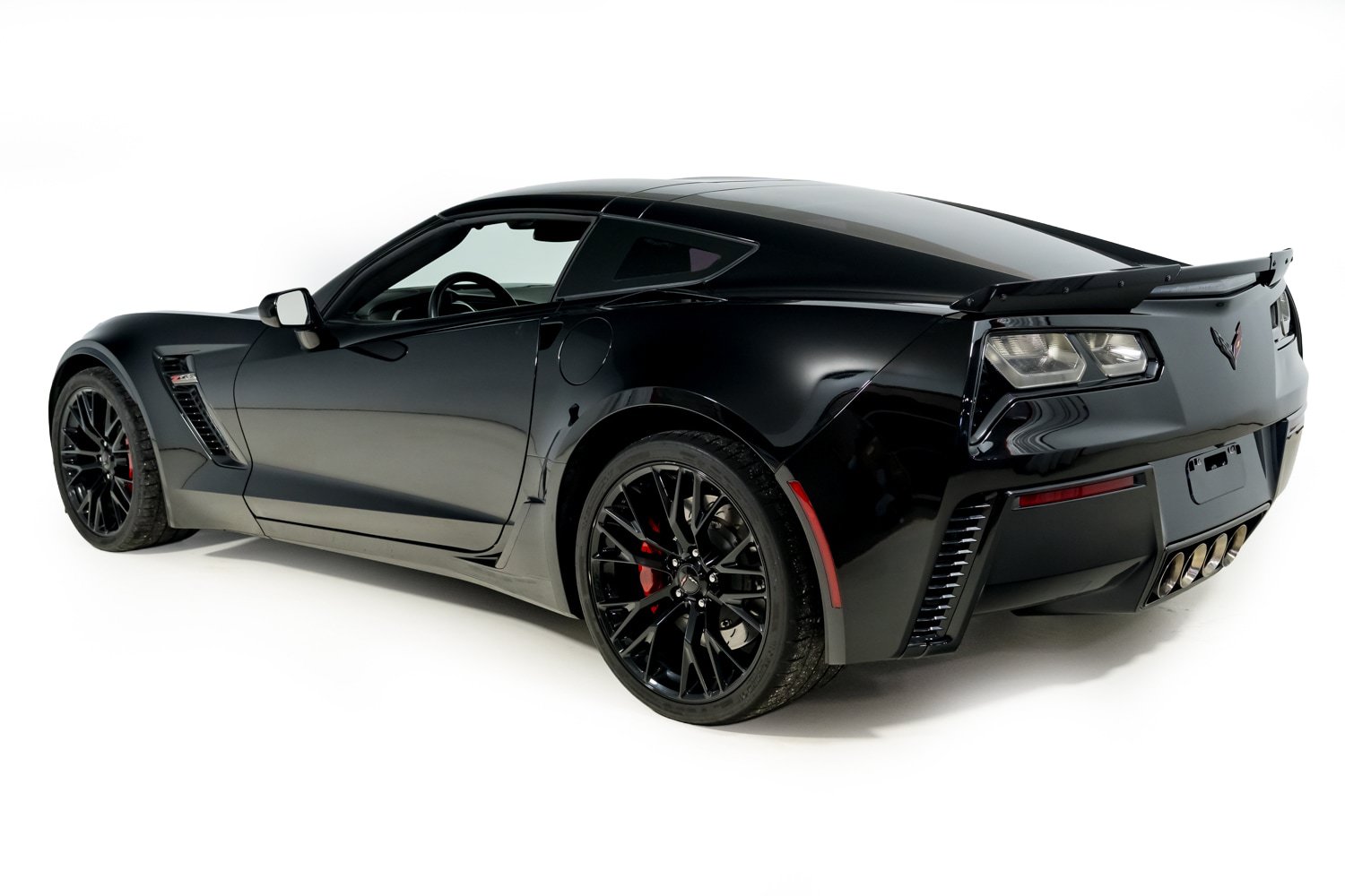 Used 2016 Chevrolet Corvette Z06 w/ 3LZ Preferred Equipment Group RWD image 4