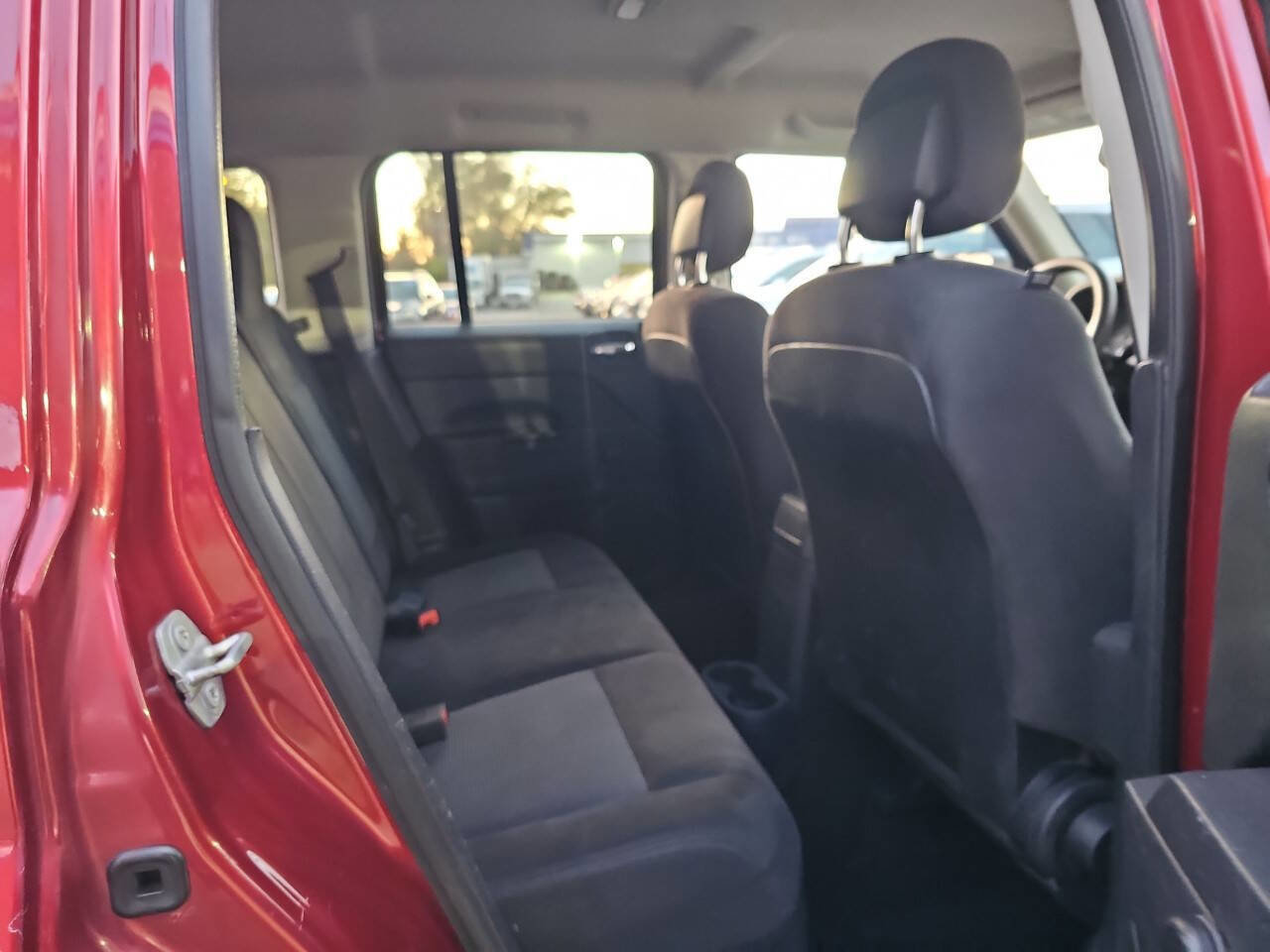 Used 2016 Jeep Patriot Sport FWD image 22