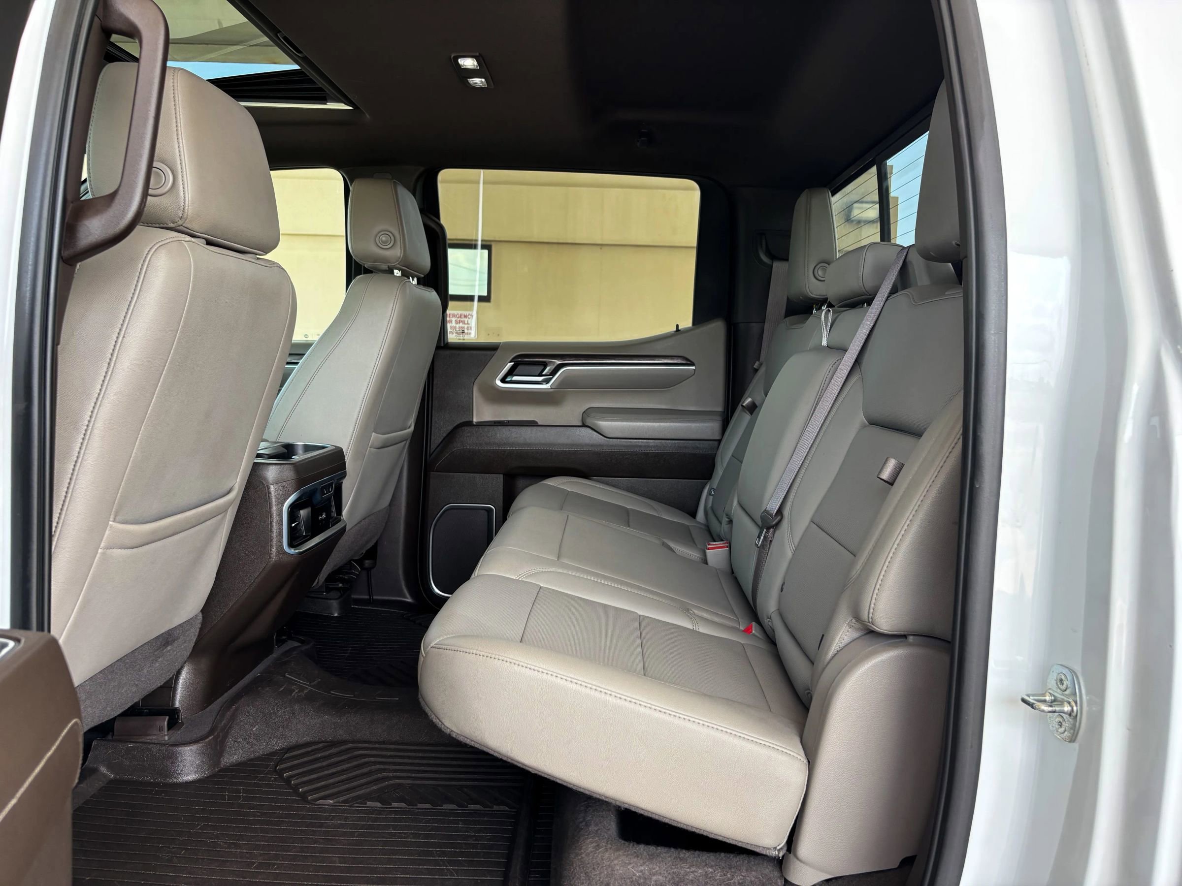 Used 2022 Chevrolet Silverado 1500 LTZ w/ LTZ Convenience Package II image 14