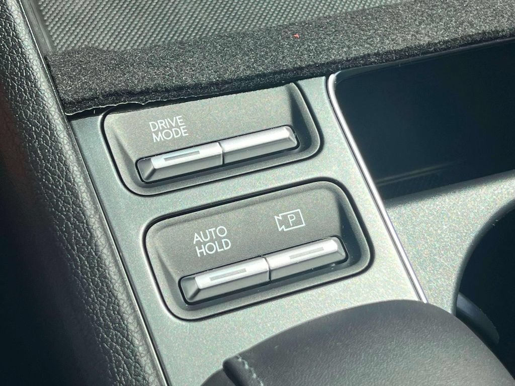 Used 2024 Hyundai Sonata SEL FWD image 31