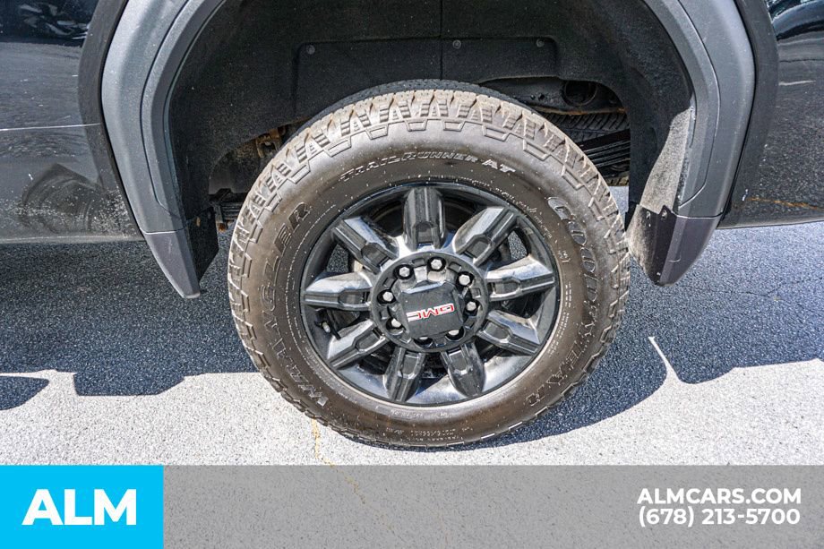 Used 2024 GMC Sierra 2500 AT4 w/ Technology Package AWD/4WD image 17