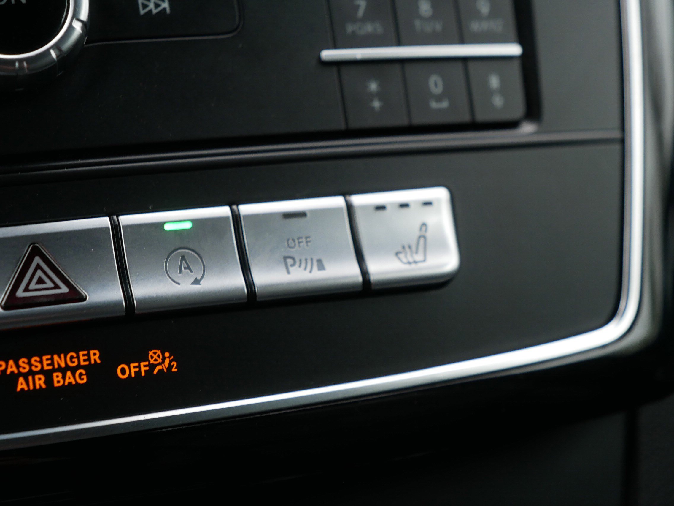 Used 2018 Mercedes-Benz GLS 450 4MATIC image 33