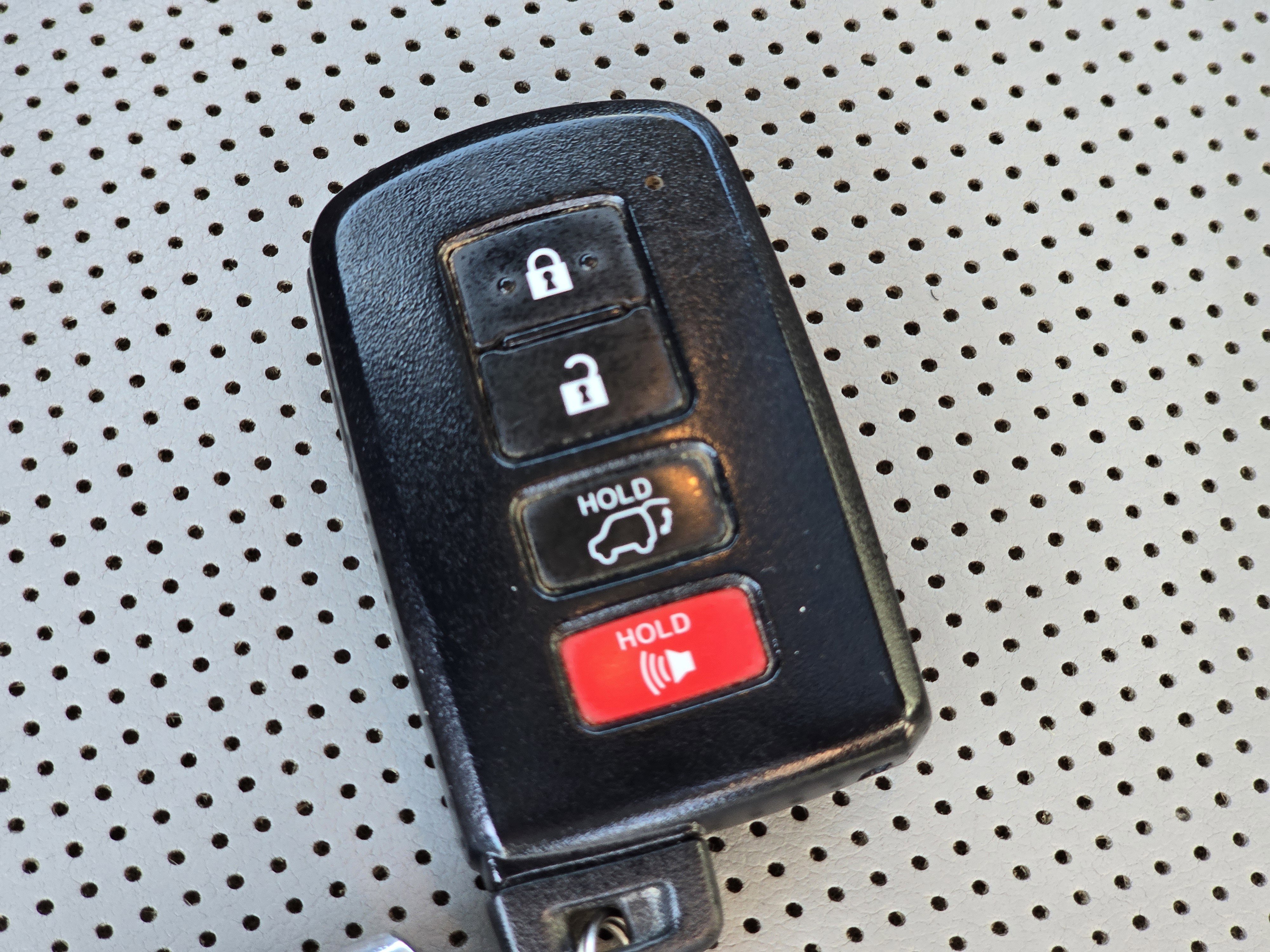 Used 2019 Toyota Highlander Limited AWD/4WD image 27