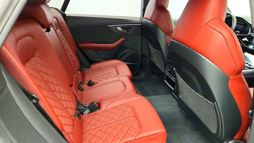 Used 2023 Audi SQ8 Prestige w/ Prestige Package image 25