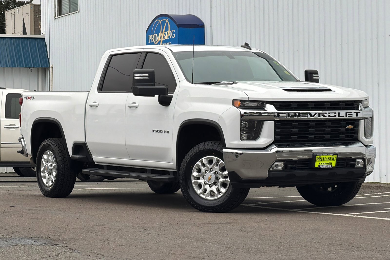 Used 2023 Chevrolet Silverado 3500 LT w/ Convenience Package image 2