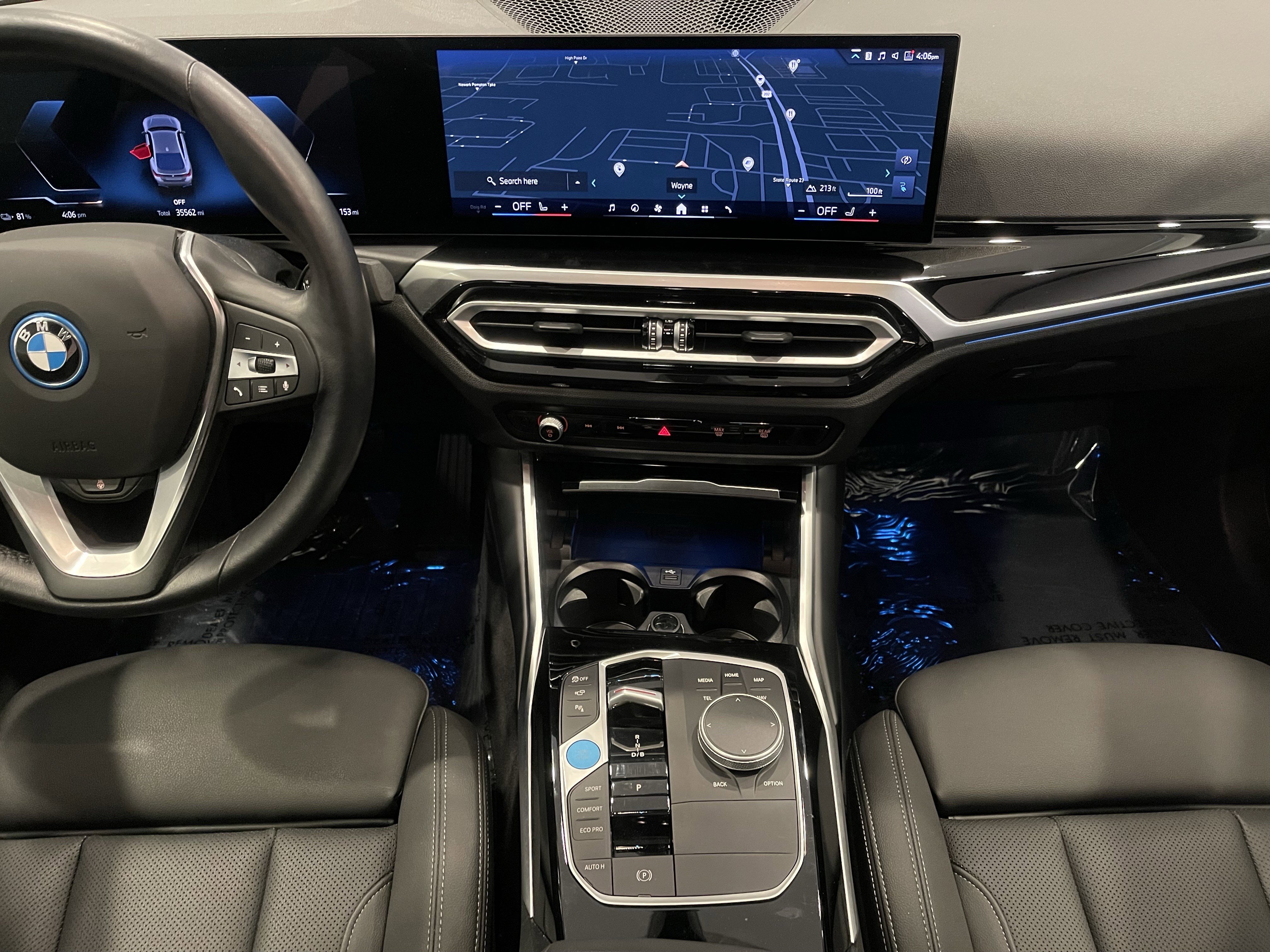 Certified 2024 BMW i4 eDrive35 w/ Convenience Package RWD image 17