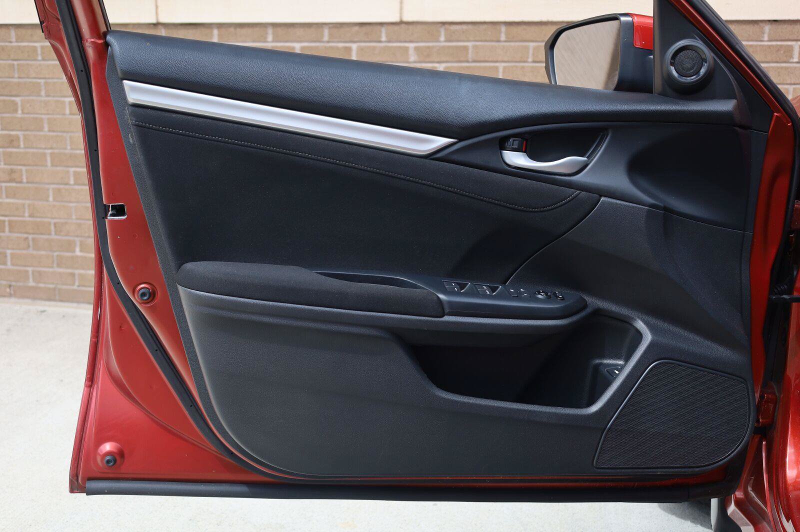 Used 2019 Honda Civic EX image 15