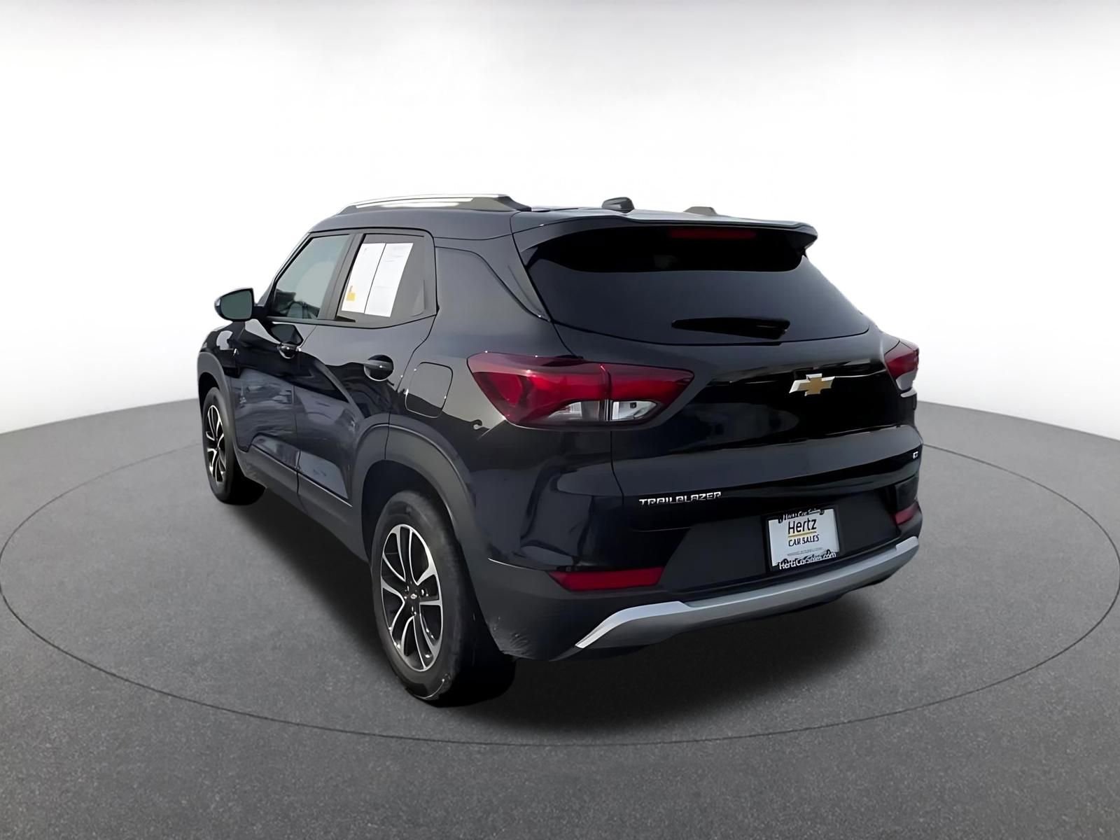 Used 2025 Chevrolet TrailBlazer LT image 11