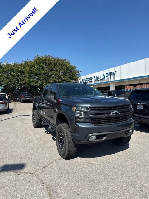 Used 2021 Chevrolet Silverado 1500 RST w/ Z71 Off-Road Package AWD/4WD image 3