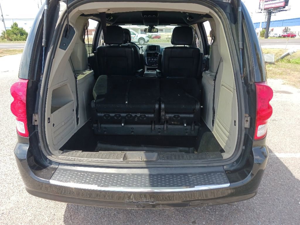 Used 2019 Dodge Grand Caravan SXT FWD image 20