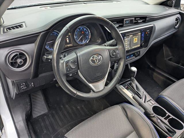 Used 2017 Toyota Corolla SE image 9