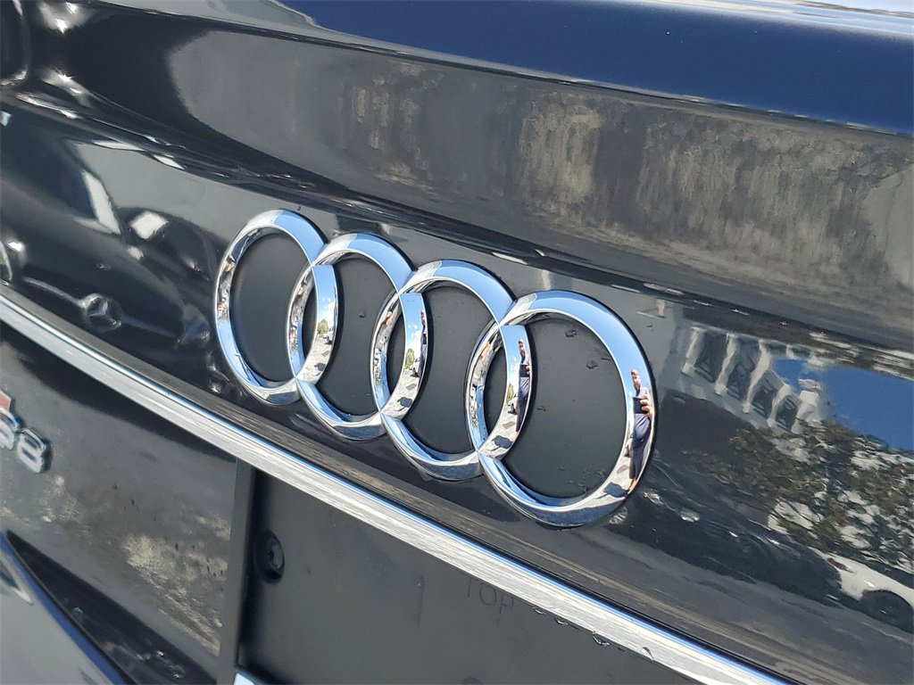 Used 2015 Audi S8 w/ Full Leather Package image 7