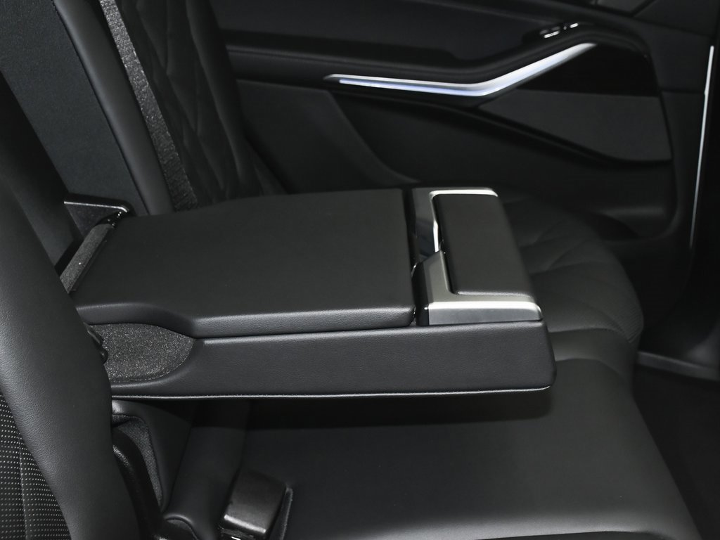 Used 2026 BMW X7 xDrive40i image 65