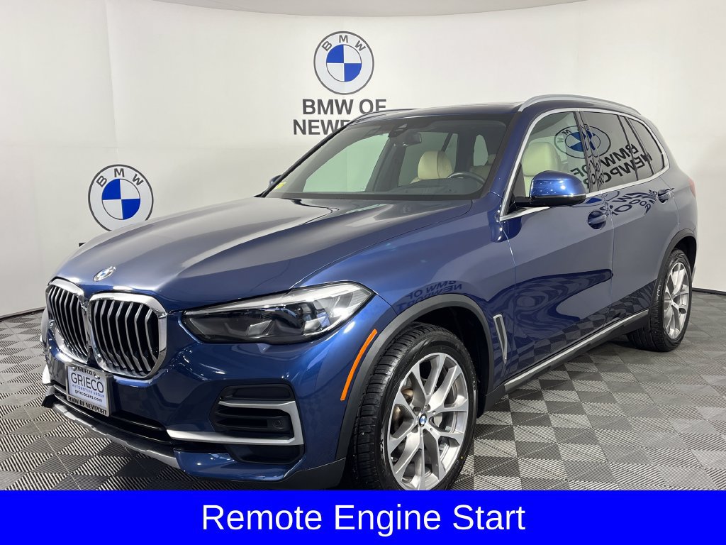 Used 2022 BMW X5 xDrive40i w/ Premium Package AWD/4WD image 3
