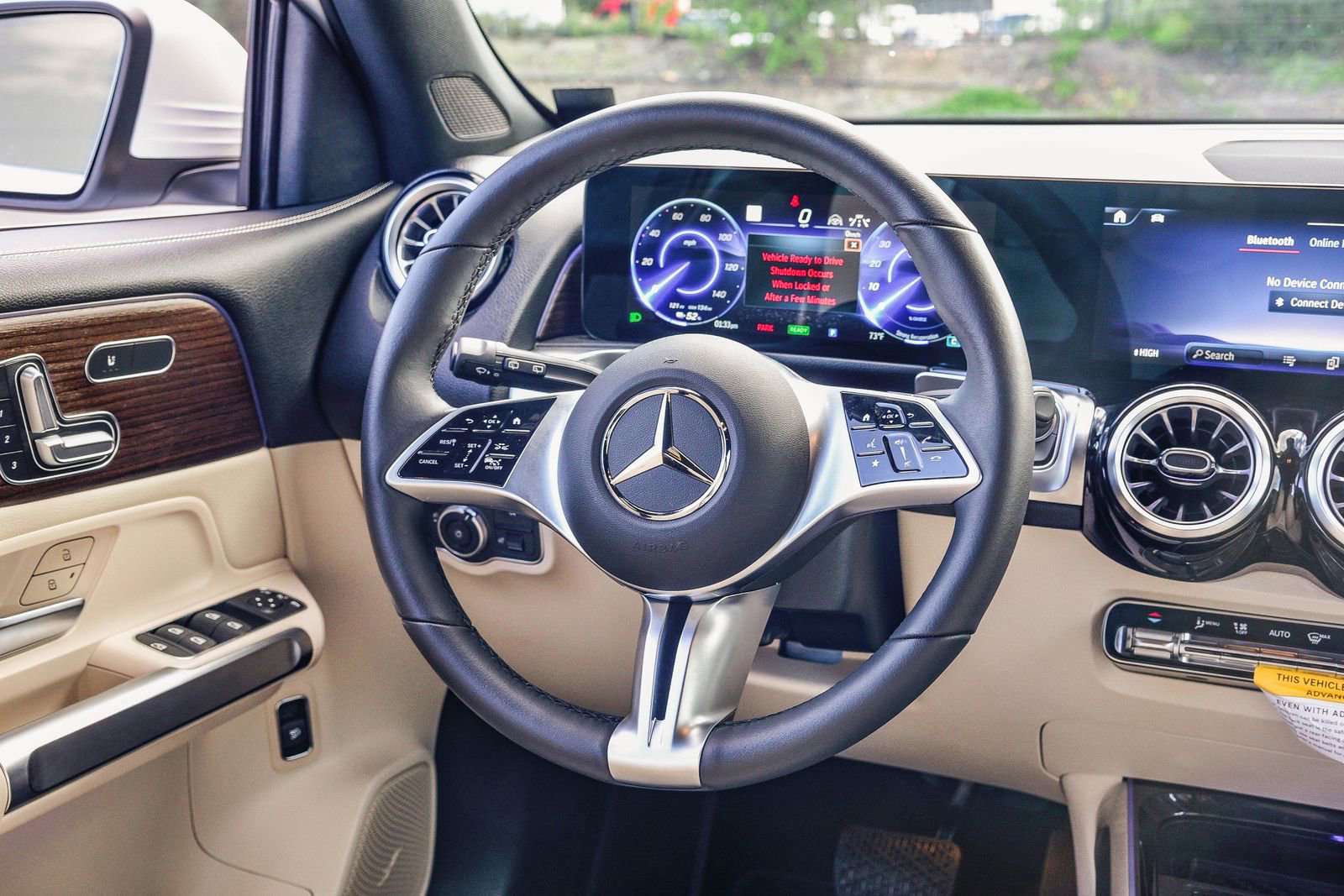 Used 2025 Mercedes-Benz EQB 250+ image 18