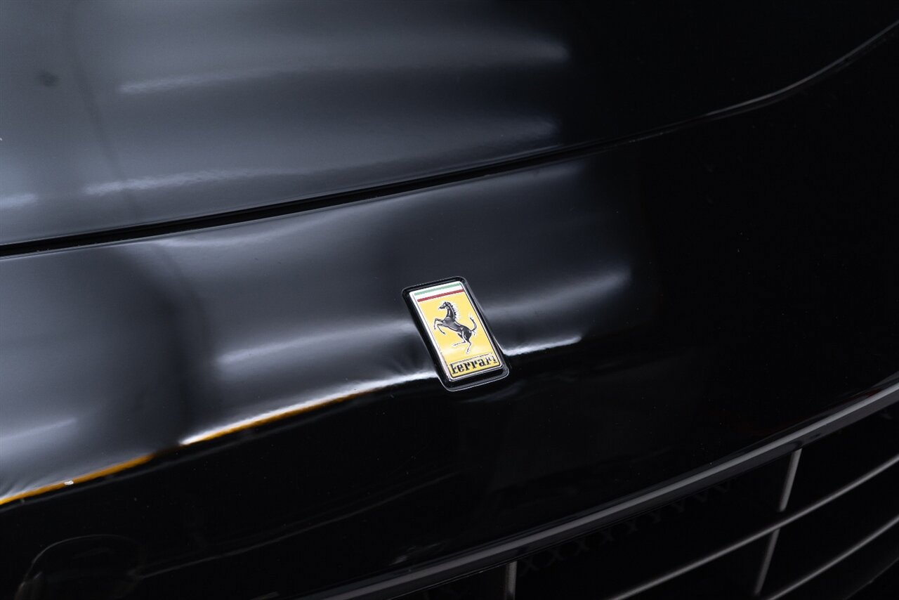 Used 2014 Ferrari F12 Berlinetta RWD image 21