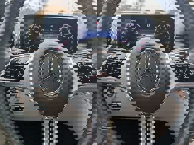 Certified 2023 Mercedes-Benz C 300 4MATIC Sedan image 22