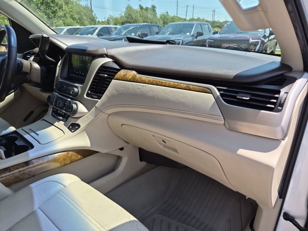 Used 2017 GMC Yukon XL Denali w/ Open Road Package AWD/4WD image 42