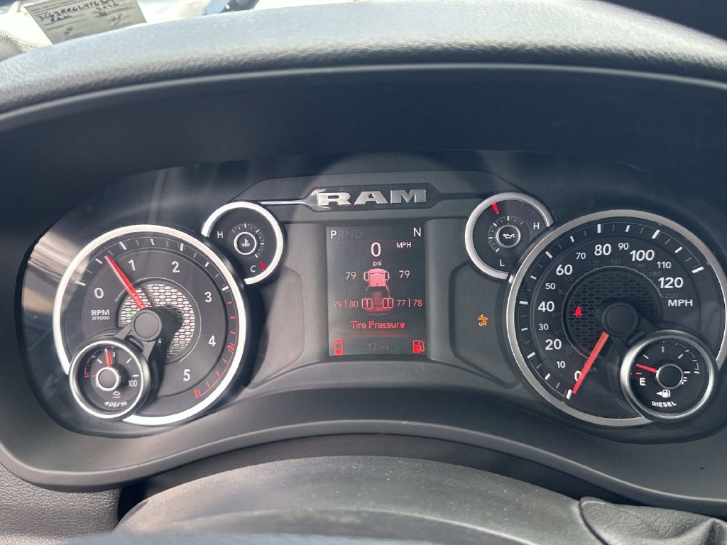 New 2026 RAM 3500 Tradesman AWD/4WD image 28