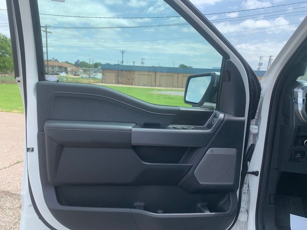 New 2025 Ford F150 Lariat w/ Equipment Group 501A Mid image 11