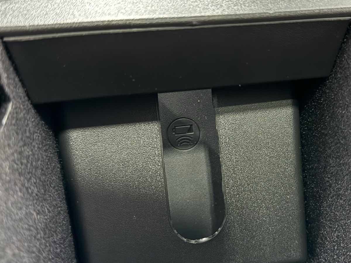 Used 2024 Cadillac XT6 Sport w/ Technology Package image 30