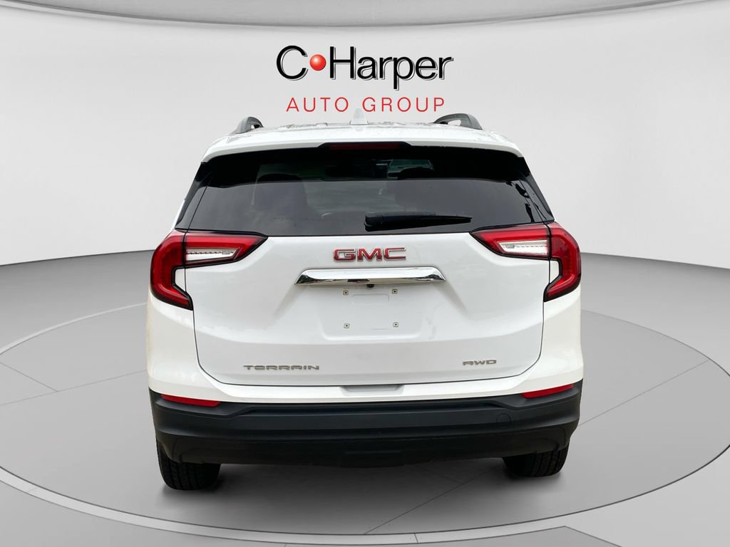 Certified 2023 GMC Terrain SLE w/ Driver Convenience Package AWD/4WD image 4