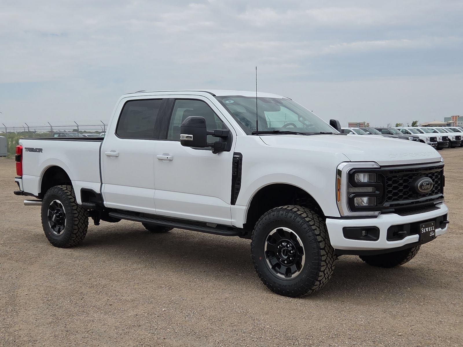 New 2026 Ford F250 Lariat w/ Tremor Off-Road Package AWD/4WD image 6