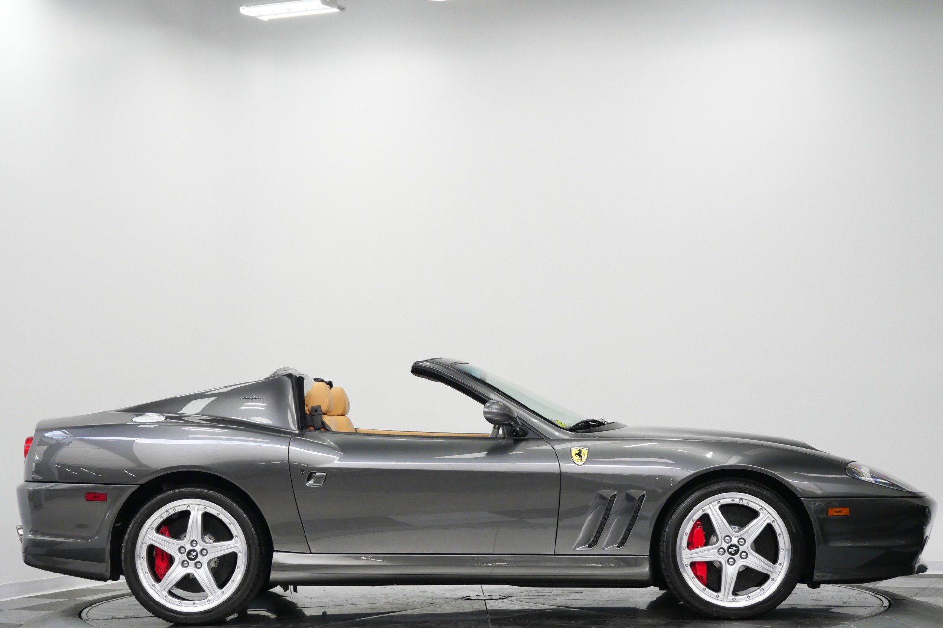 Used 2005 Ferrari 575M Maranello Superamerica RWD image 83