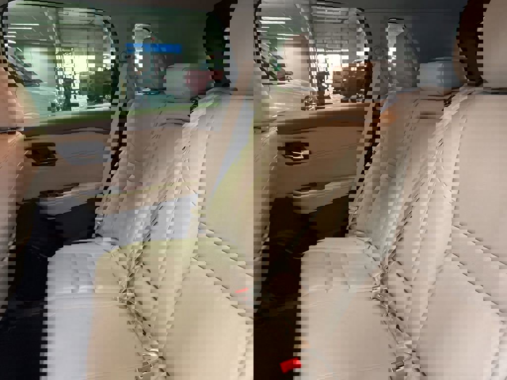 Used 2024 Nissan Rogue SL image 20