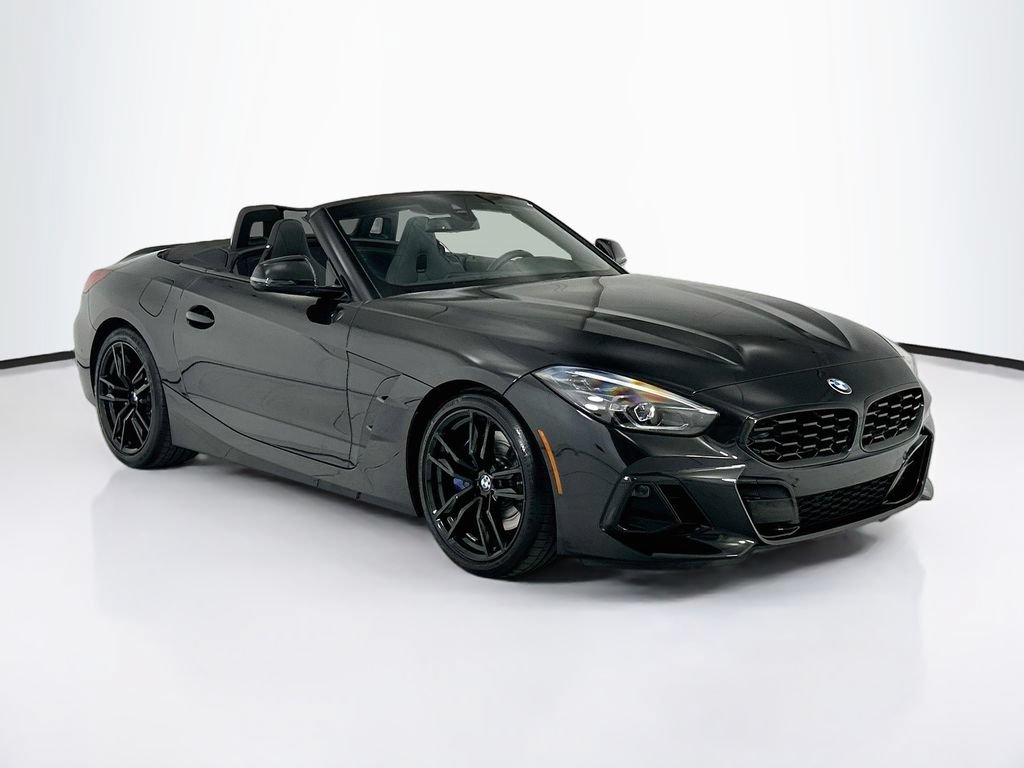 Used 2025 BMW Z4 M40i w/ Premium Package RWD image 3