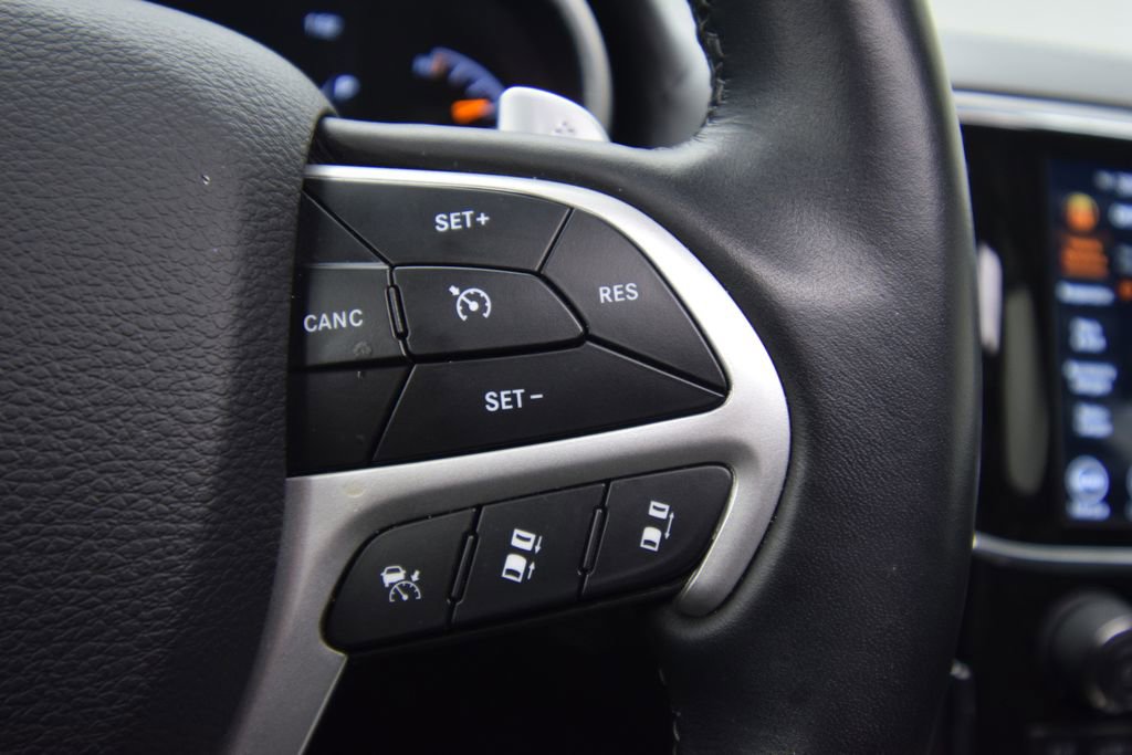 Used 2021 Jeep Grand Cherokee Summit w/ Platinum Series Group image 40