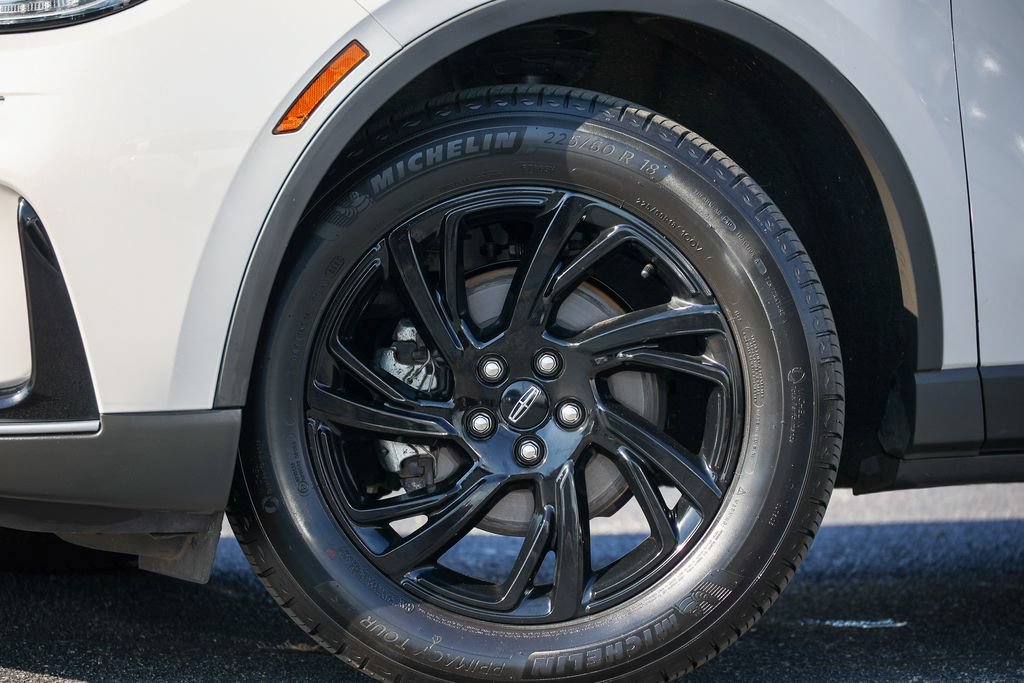 Used 2023 Lincoln Corsair AWD w/ Equipment Group 101A image 25