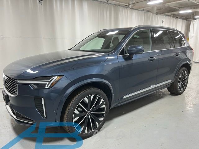 Used 2025 Volvo XC90 B5 Plus AWD/4WD image 1