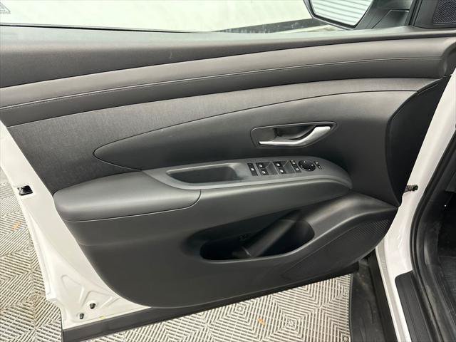 New 2026 Hyundai Tucson SEL w/ Tow & Go Package FWD image 11